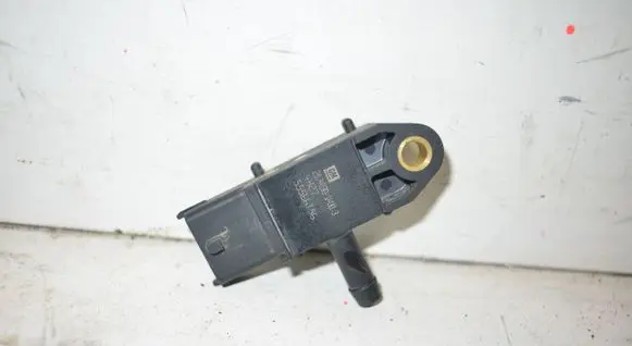 Opel Zafira C Exhaust gas pressure sensor 55566186