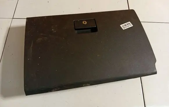 Volkswagen Sharan Glove box 7M3858912F