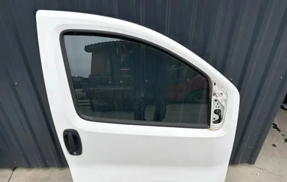 Fiat Fiorino Front door