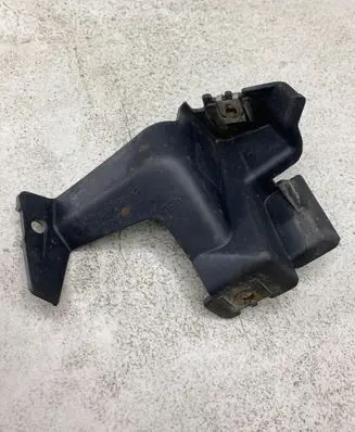 Ford C-MAX II Bumper support mounting bracket corner AM5115267AD D2A3B