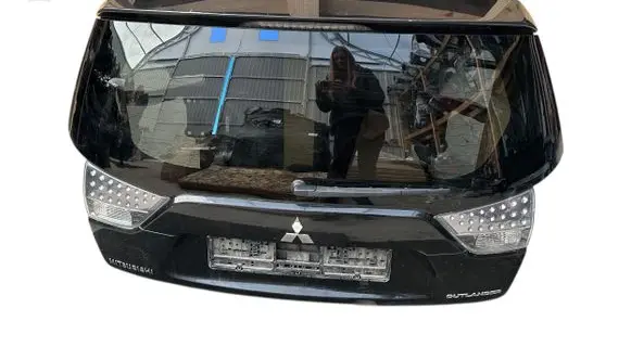 Mitsubishi Outlander Tailgate/trunk/boot lid