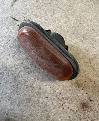 Renault Master II Front fender indicator light 7700847333