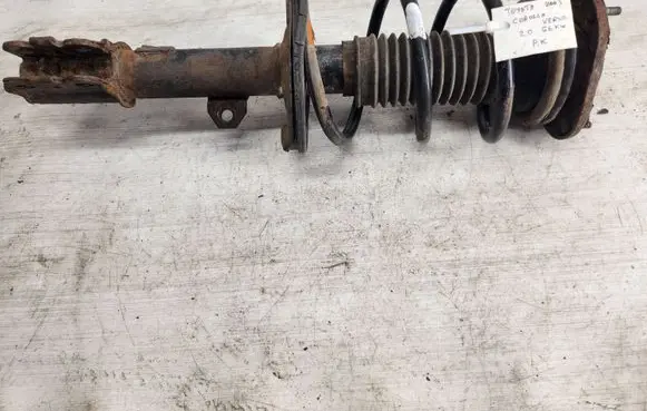 Toyota Corolla Verso E121 Front shock absorber with coil spring