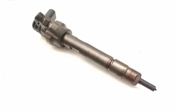 BMW 5 F10 F11 Fuel injector 7810702 0445110478