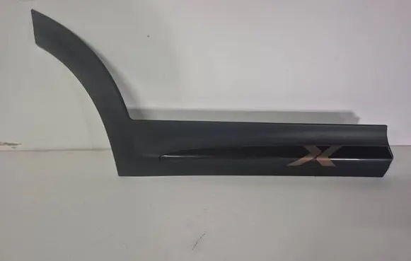 Rear arch trim