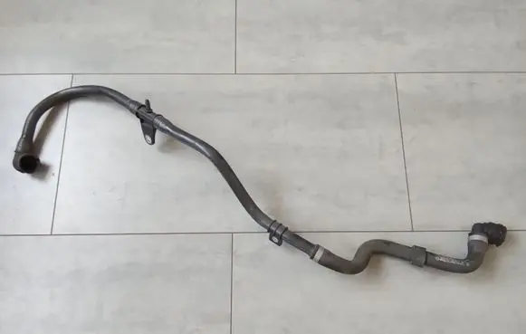 Mercedes-Benz C W202 Engine coolant pipe/hose A2055011891