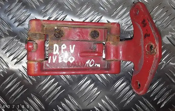 Iveco Daily 4th gen Rear door upper hinge