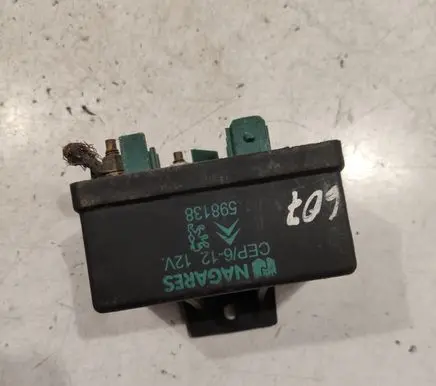 Peugeot 607 Glow plug pre-heat relay 598138