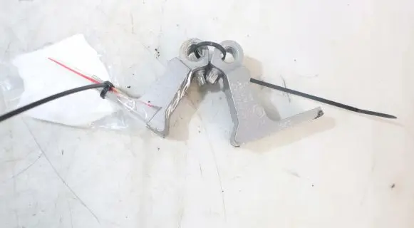 Front door hinge set