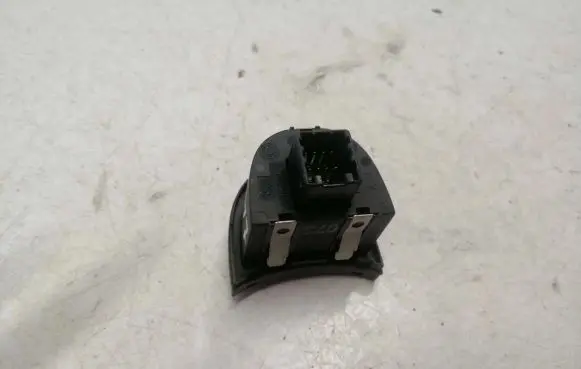 Alfa Romeo 147 Headlight level height control switch 735262023