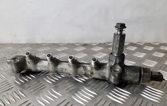 Opel Mokka Fuel main line pipe