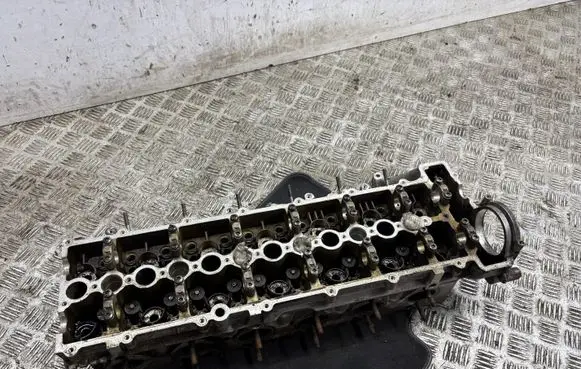 BMW X5 E70 Engine head 7792753
