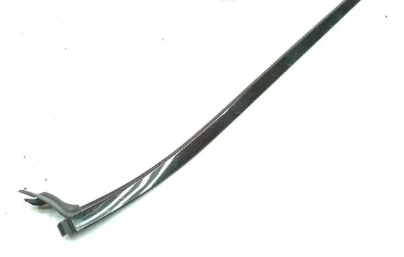 Windshield trim