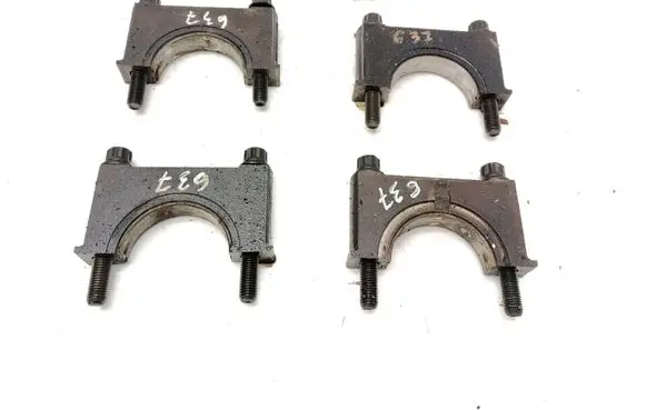 Mazda 929 Crankshaft Holder 