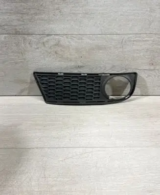 BMW 1 E82 E88 Front fog light trim/grill 8054486 15857711