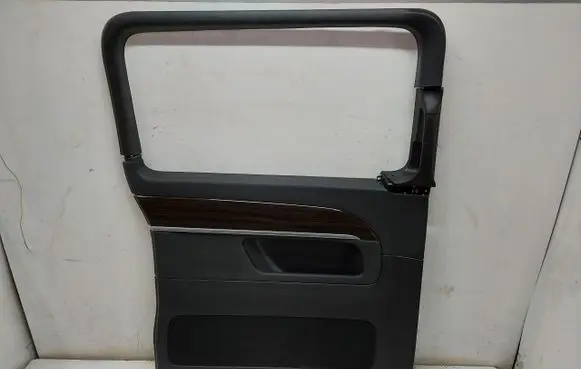 Mercedes-Benz EQV 447 Coupe rear side trim panel mereqv