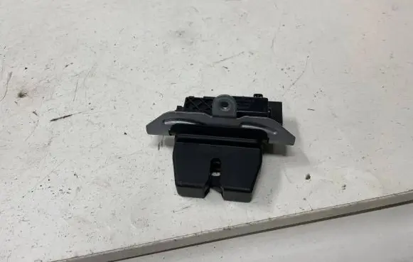 Ford Fiesta Tailgate/trunk/boot lock/catch/latch H1BAN442A66
