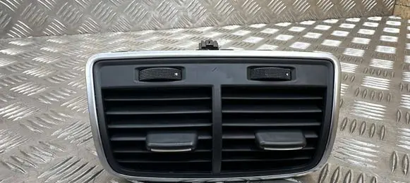 Audi A6 S6 C7 4G Rear air vent grill 4G0819203