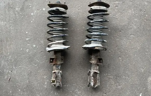 Volvo XC70 Front shock absorber/damper 515736