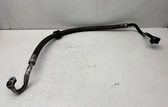 Audi A2 Air conditioning (A/C) pipe/hose 8Z0260701M