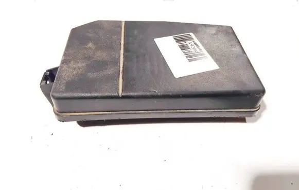Ford Mondeo Mk III Fuse box cover 71544754 7154-4754