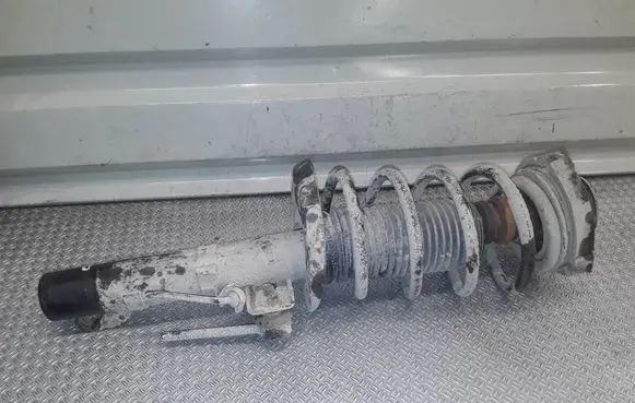 Skoda Fabia Mk2 (5J) Front shock absorber with coil spring 