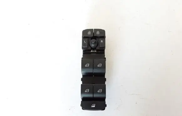 Volvo XC40 Electric window control switch 31456056