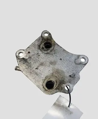 Mazda 6 Oil filter mounting bracket