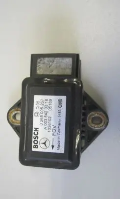 Mercedes-Benz E W211 ESP acceleration yaw rate sensor A0035420318