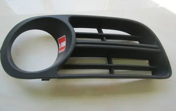 Skoda Fabia Mk1 (6Y) Front bumper lower grill 6Y0853666F