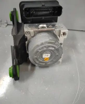 Volkswagen Golf VIII ABS Pump 5WA614517AG