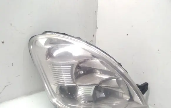 Iveco Daily 35.8 - 9 Headlight/headlamp 69500010