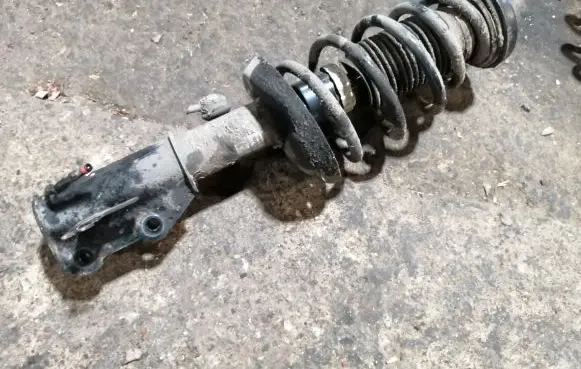 Opel Insignia A Front shock absorber with coil spring 13319741