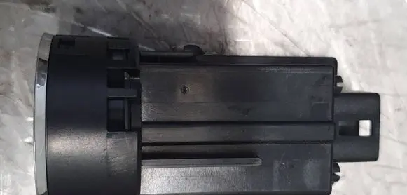 Engine start stop button switch