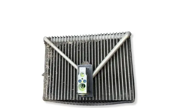 Volvo XC70 Air conditioning (A/C) radiator (interior) 31101177