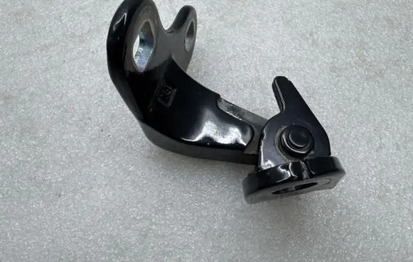 Tesla Model Y Front door lower hinge 149749600C