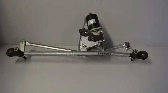 BMW X5 E53 Front wiper linkage 