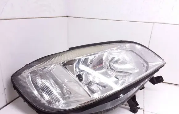 Opel Zafira A Headlight/headlamp 89100055