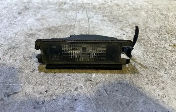 Dacia Sandero Number plate light 8200957874