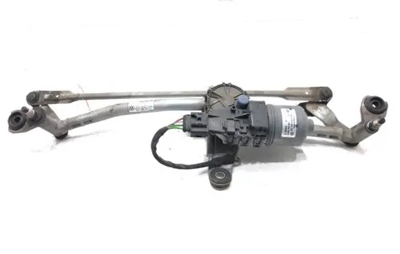 Volkswagen Jetta VI Front wiper linkage and motor 5C7955119A