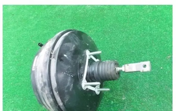 Subaru Impreza III Brake booster 82GG215TZB