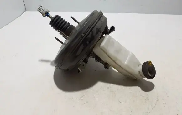 Toyota Hilux (AN120, AN130) Brake booster 13101020830