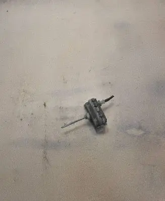 Audi A8 S8 D2 4D Central locking vacuum pump 4D0862153