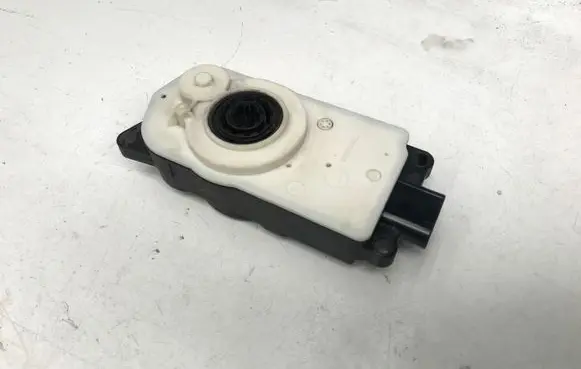 BMW 3 G20 G21 Radiator active air flap actuator 5811R1000 9881645