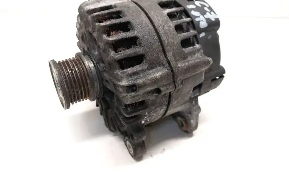 Audi A6 S6 C7 4G Generator/alternator 03L903016A 14V180A