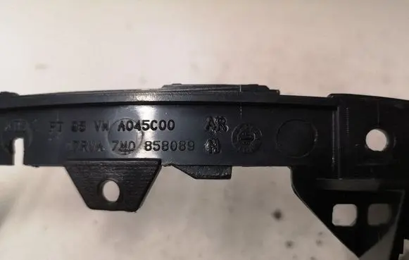 Volkswagen Sharan Other switches/knobs/shifts 7M0858089 A045C00