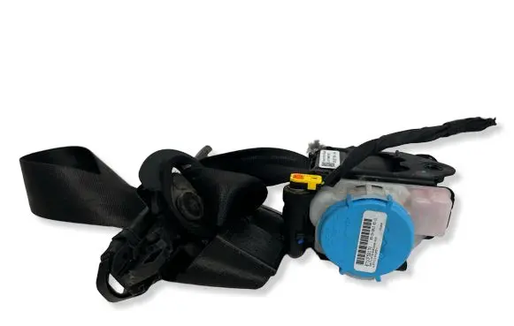 Audi Q3 8U Front seatbelt 8U0857706A