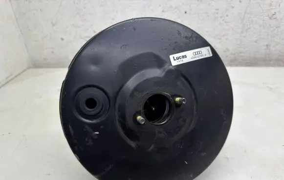 Audi 80 90 S2 B4 Brake booster 4A0612105A