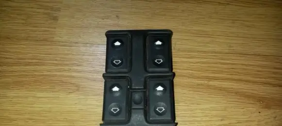 BMW 7 E32 Electric window control switch 1379075