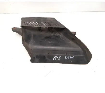 Audi A5 Sportback 8TA Air intake duct part 8K0129618